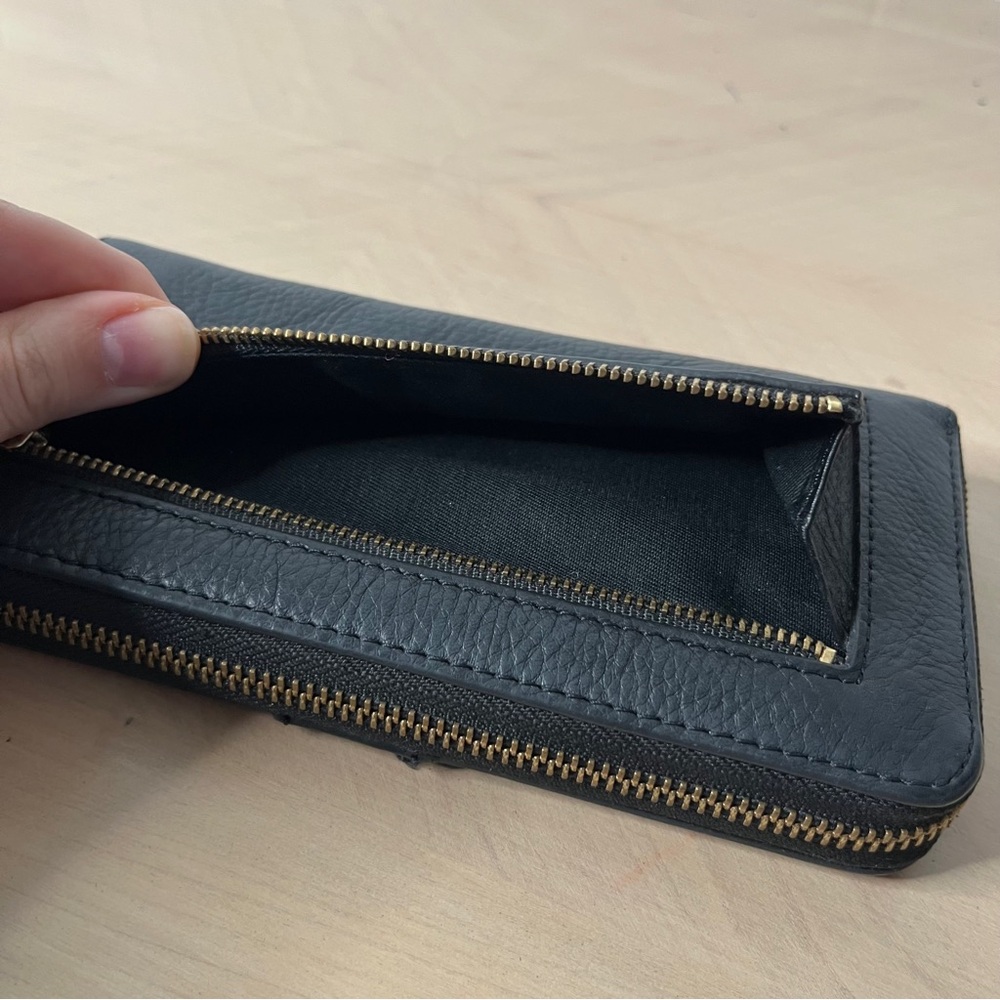 Fossil Black and Pink Patterned Wallet Zip Closure Leather - Picture 7 of 11
